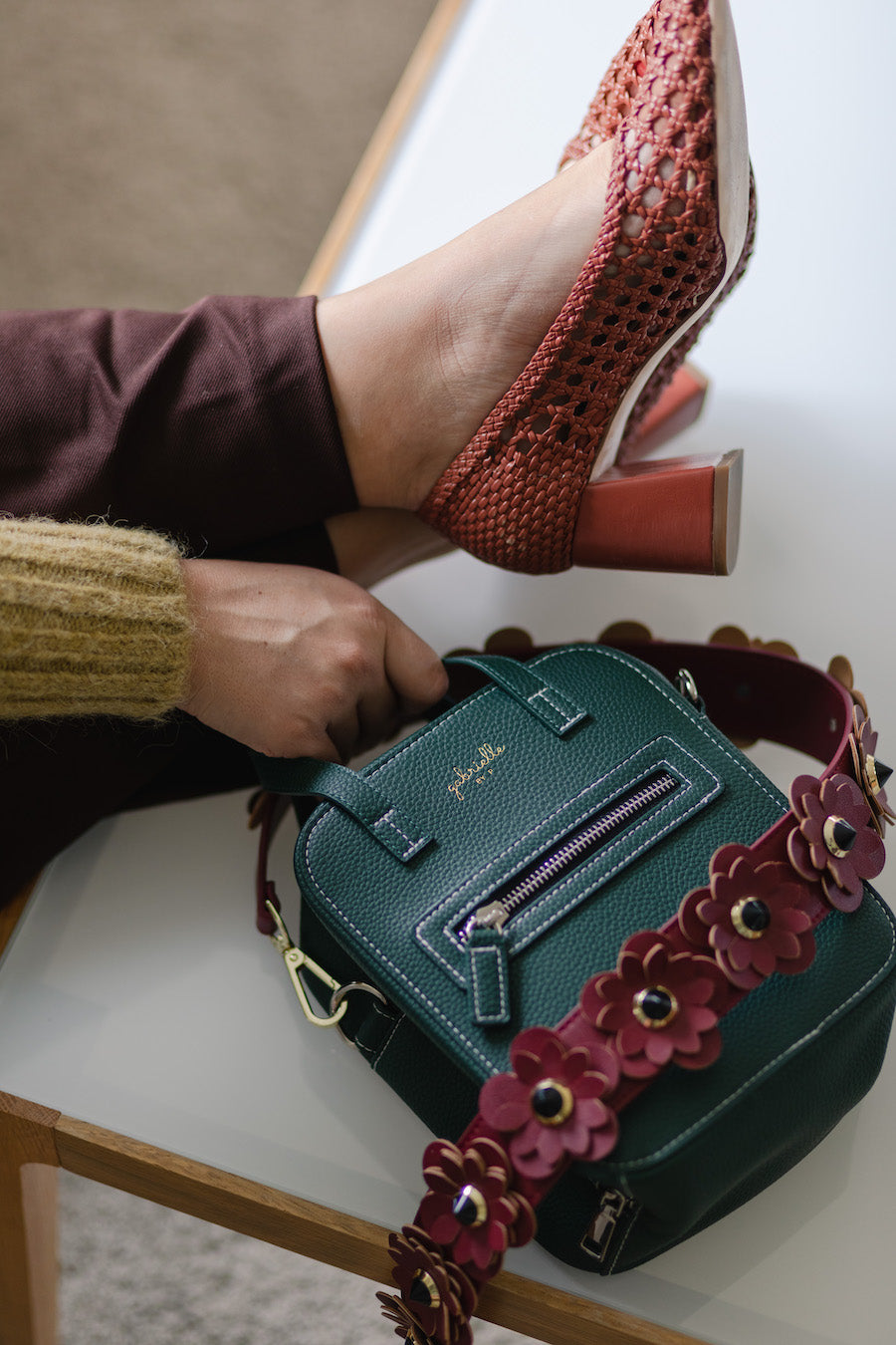 Red Blossom Strap Gold "Regular Length"