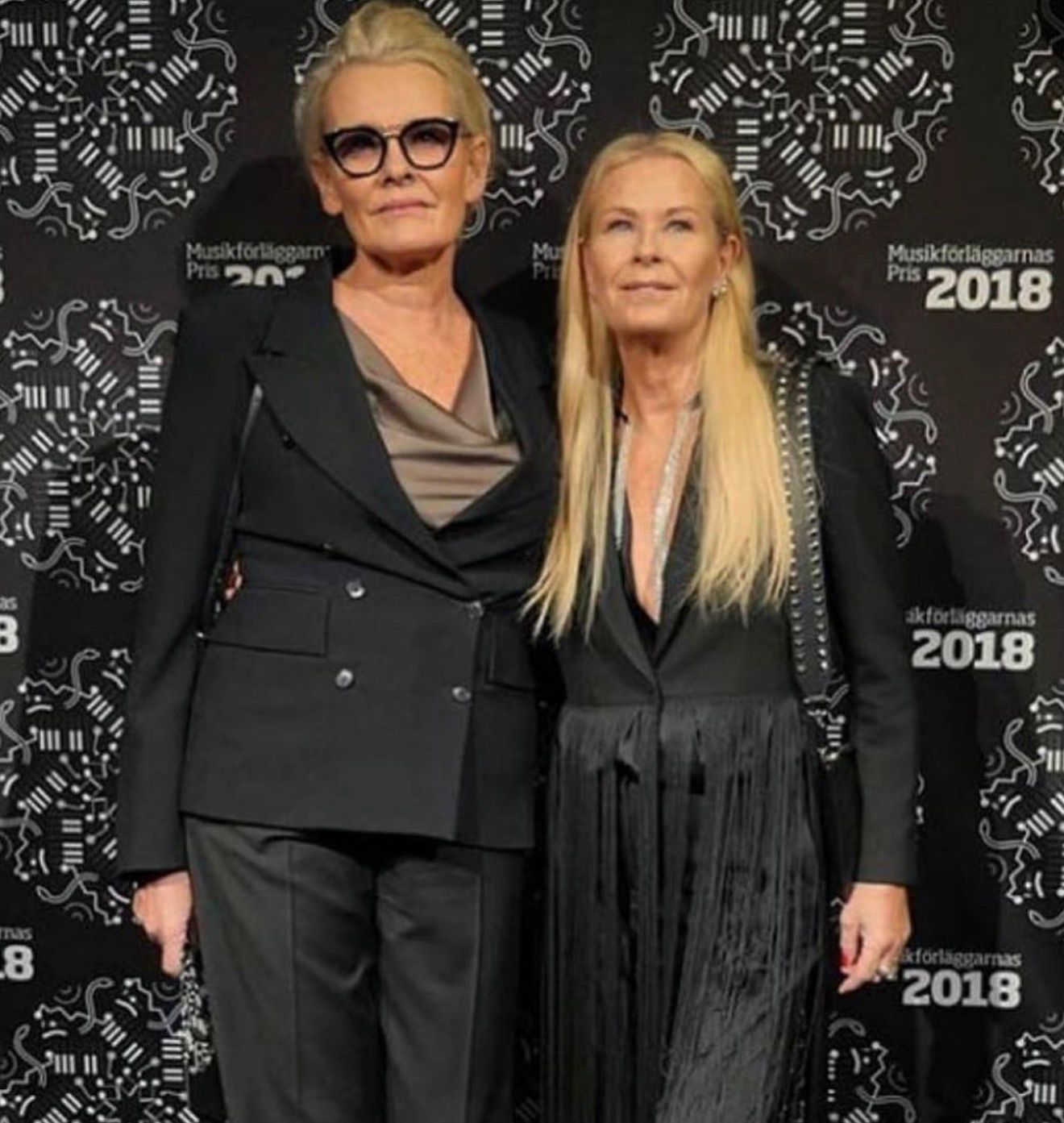 Black Double Stud Strap Gold "Short Length"