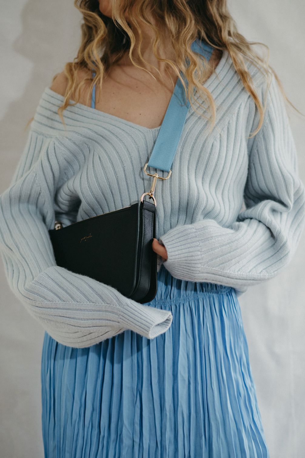 Adjustable Woven Bag Strap (Gold Details)