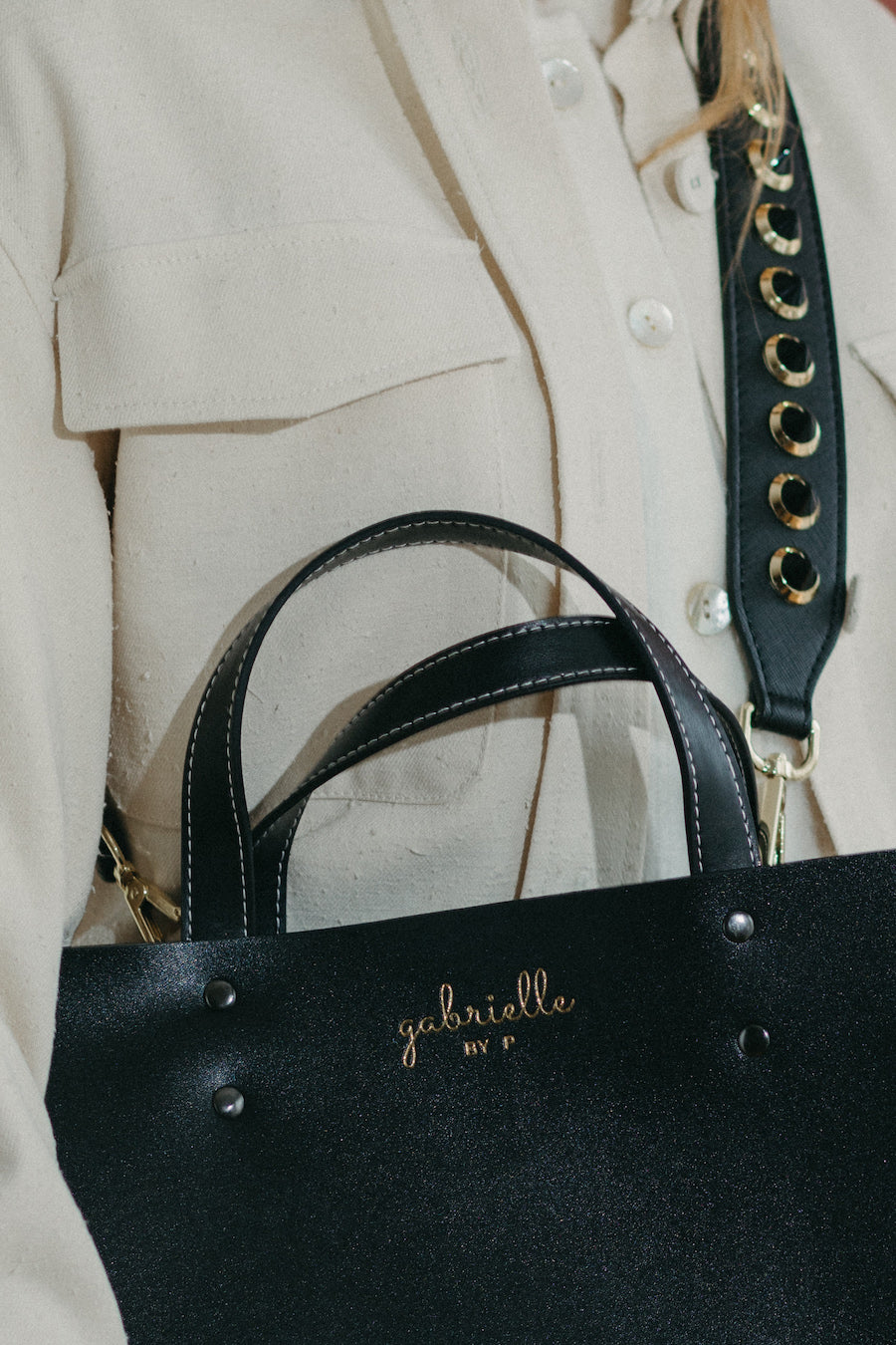 Kit: Leoni Large + Studded Strap Gold